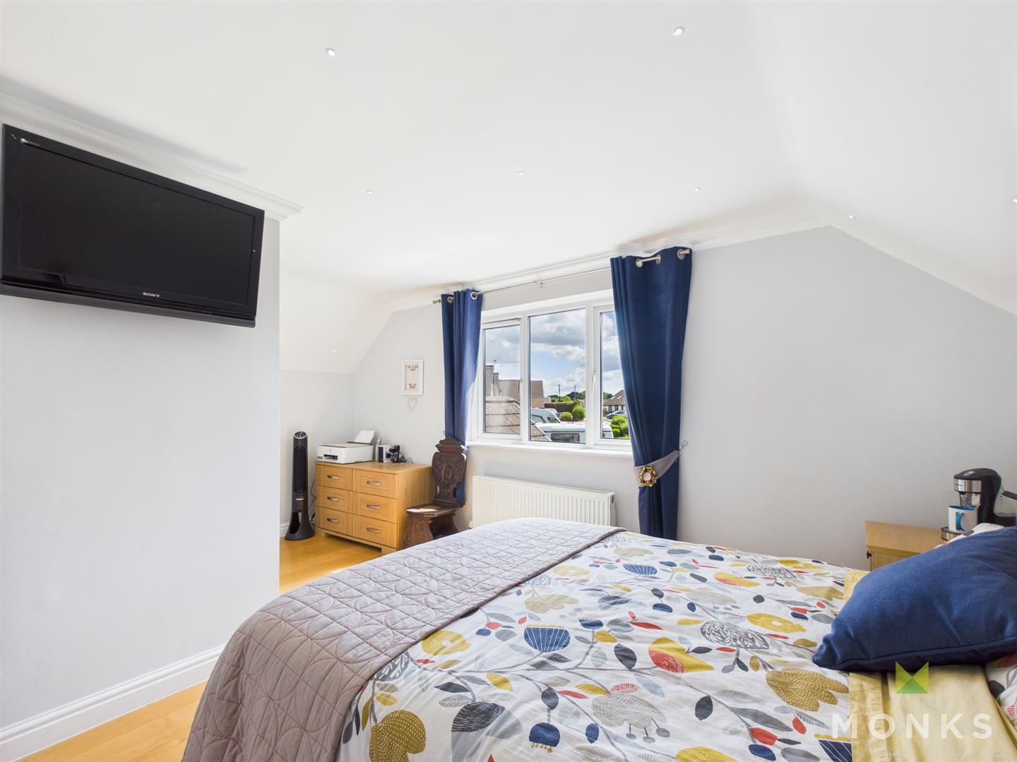 13 Golfa Close, Welshpool, SY21 8EZ For Sale